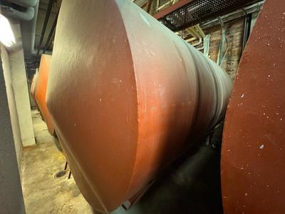 Overview picture of s/s horizontal storage tank 10.000L